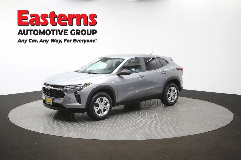 Used 2024 Gray Chevrolet LS image 55