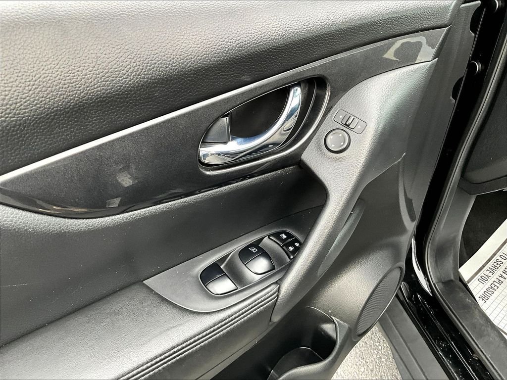 Used 2017 Black Nissan SV image 19