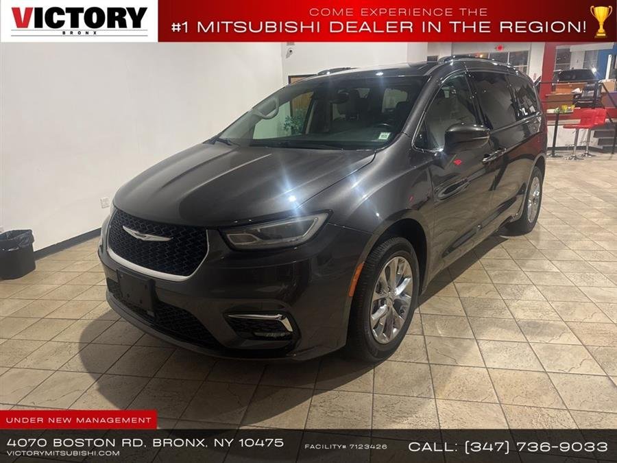 Chrysler Pacifica Touring L AWD