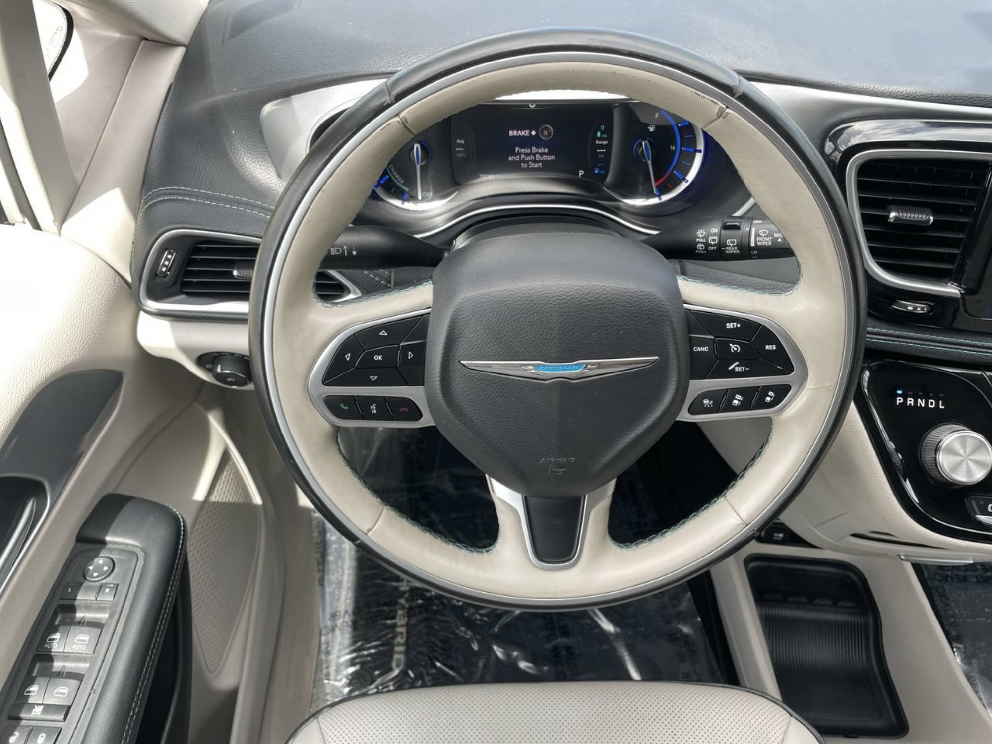 Used 2017 Tusk White Chrysler Platinum image 14
