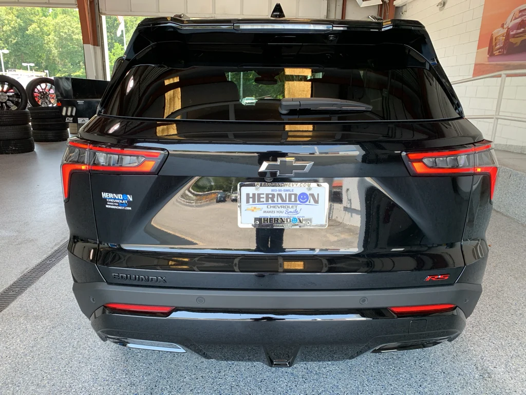 New 2027 Mosaic Black Metallic Chevrolet RS image 7