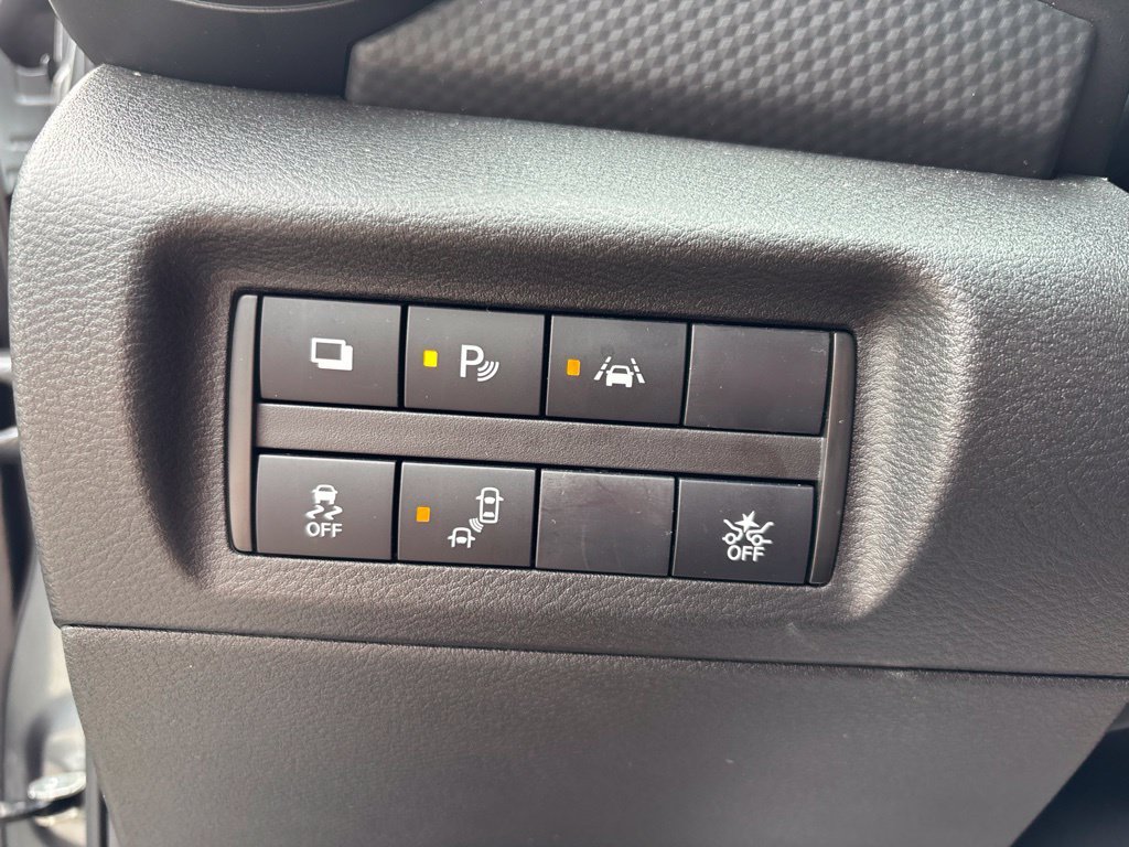 Used 2021 Gray Nissan S image 19