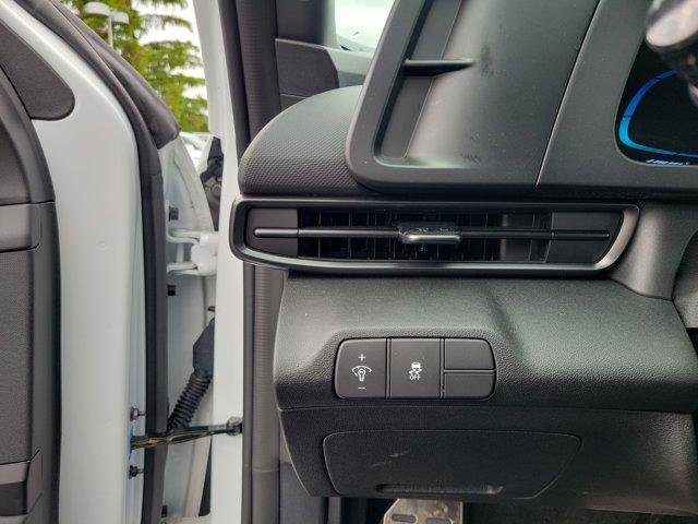New 2025 Serenity White Hyundai SEL Sport image 21