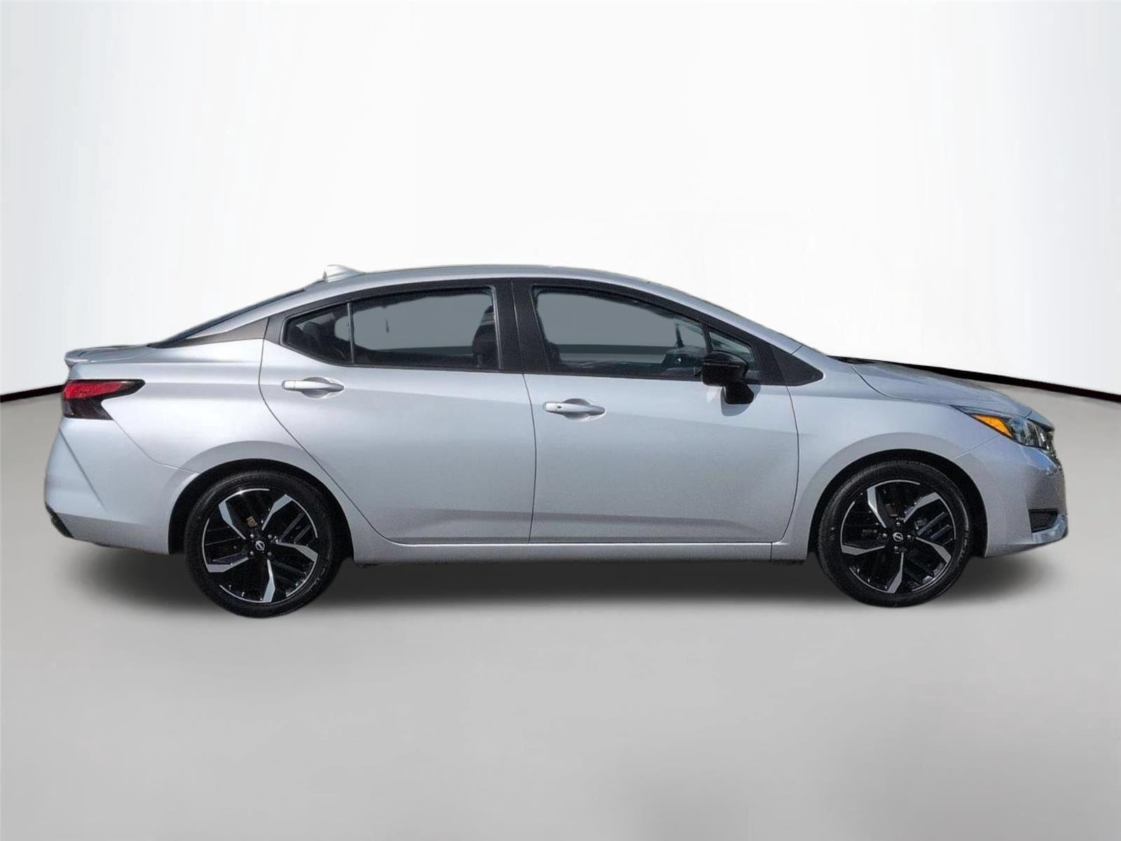 Used 2024 Brilliant Silver Metallic Nissan SR image 6