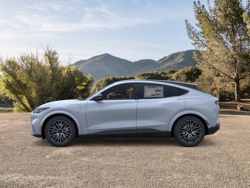 New 2026 Glacier Gray Metallic Tri-coat Ford Premium image 30