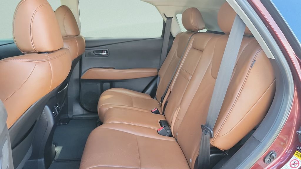 Used 2014  Lexus 350 image 10
