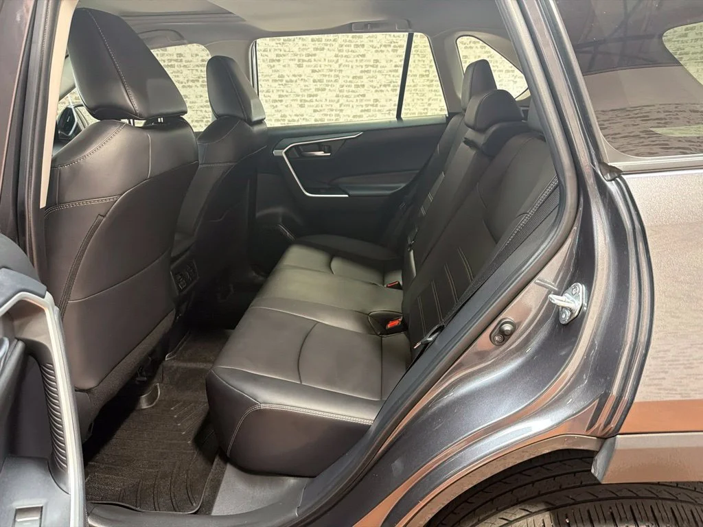 Used 2024 Magnetic Gray Metallic Toyota XLE Premium image 17