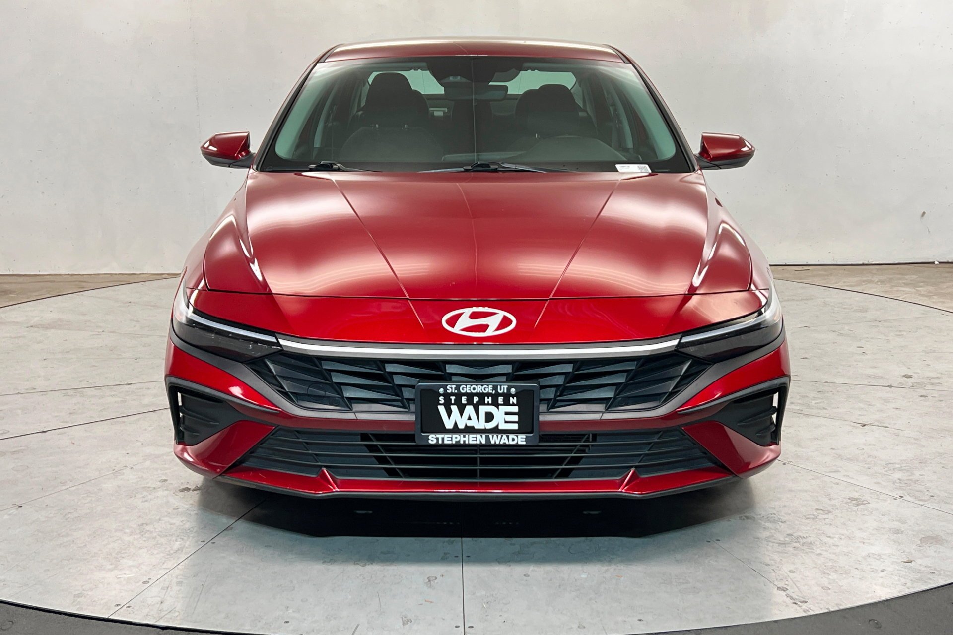 Used 2024 Ultimate Red Hyundai SEL image 9