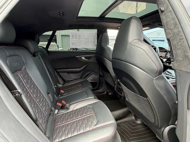 Used 2021 Night Black Audi 4.0T image 14