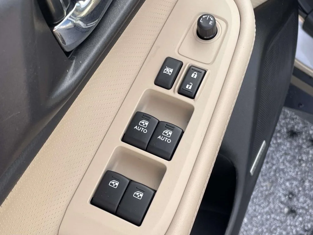 2017 Subaru Outback Limited - Photo 6