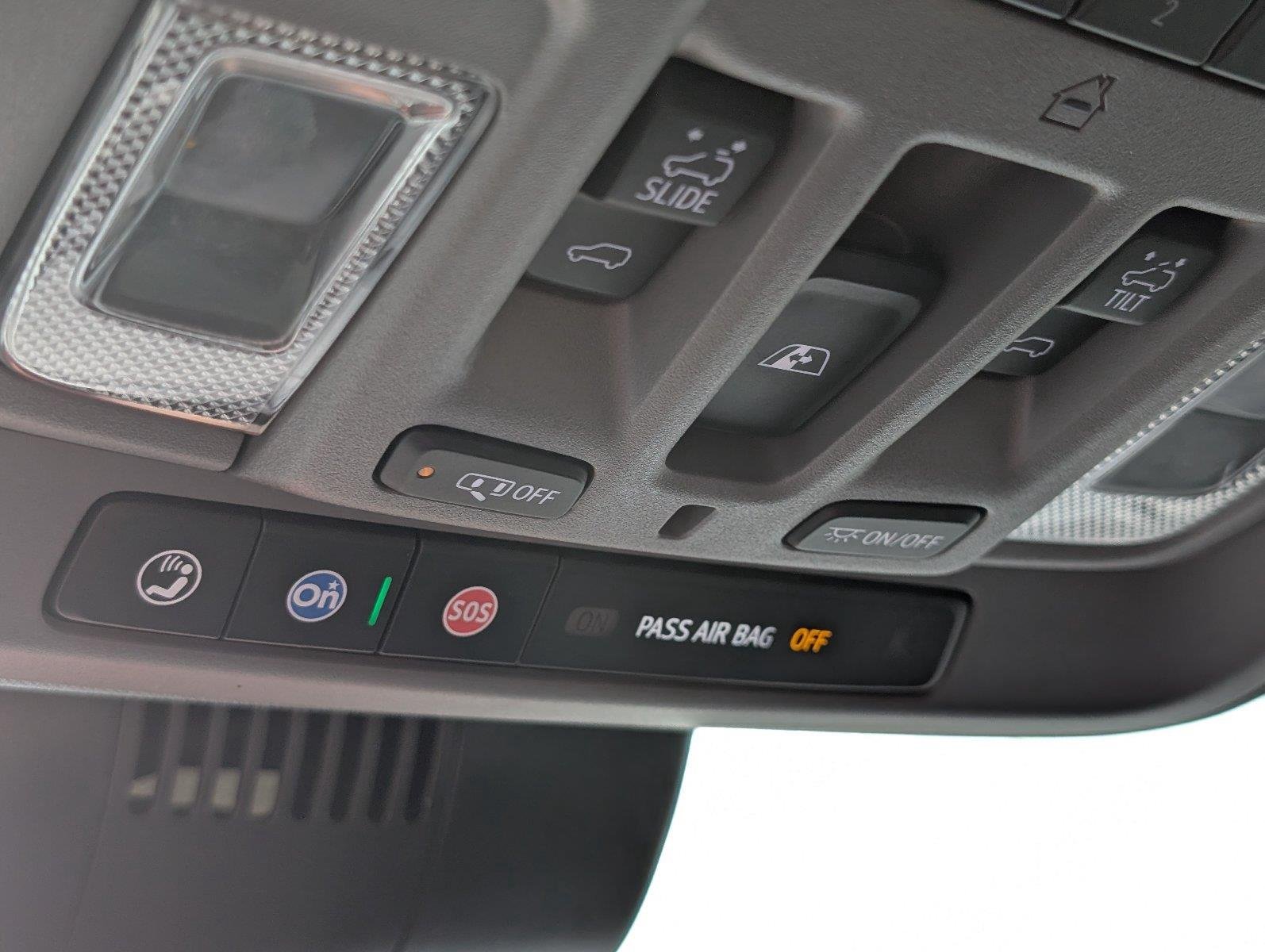 Used 2024 Black Chevrolet RST image 20