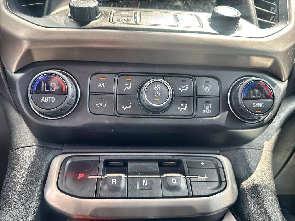 Used 2021 Red GMC Denali image 16