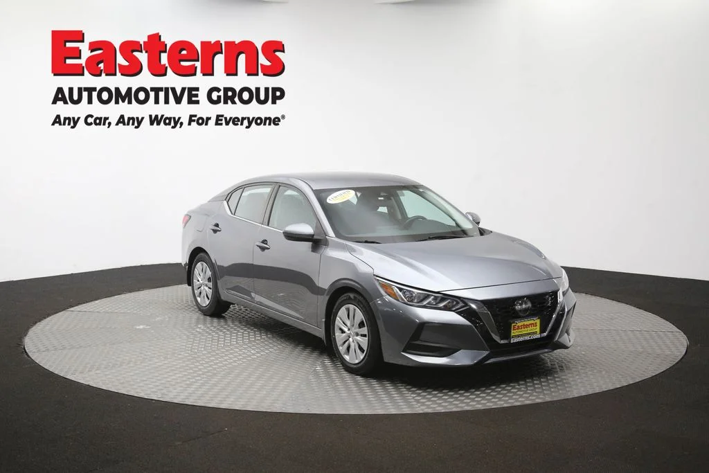 Used 2023 Gray Nissan S image 49