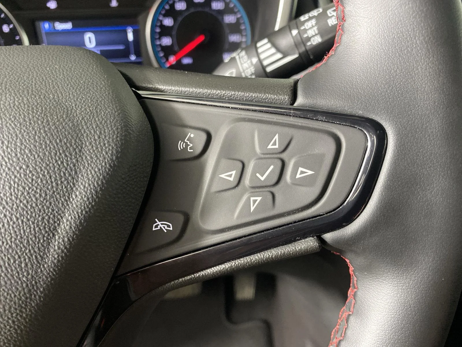 Used 2024 Lakeshore Blue Metallic Chevrolet RS image 15