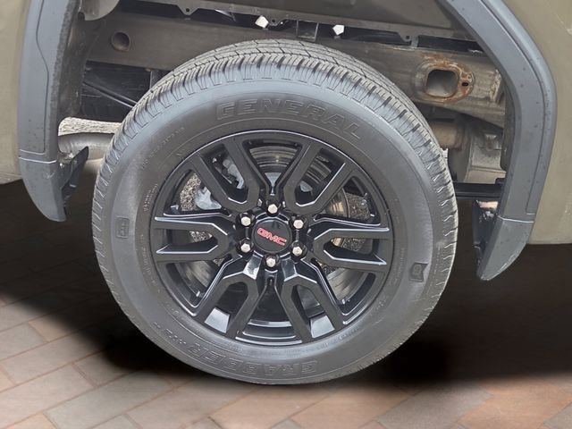Used 2023 Deep Bronze Metallic GMC Elevation image 10