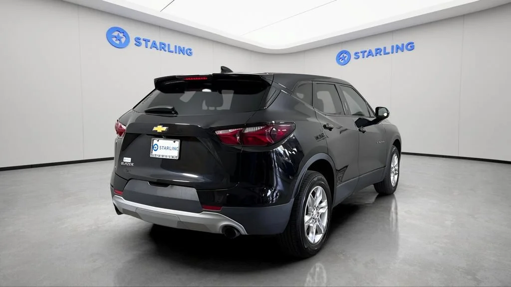 Used 2019 BLACK Chevrolet FWD 4dr w/1LT image 8