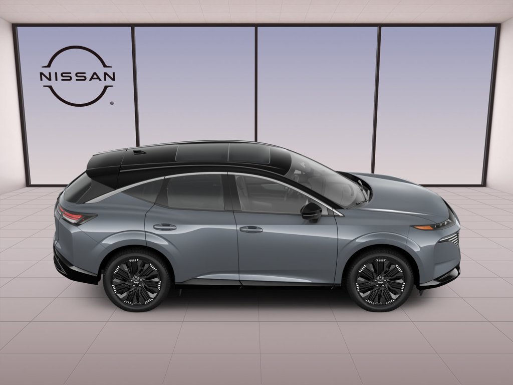 New 2027 Gray Nissan Platinum image 4