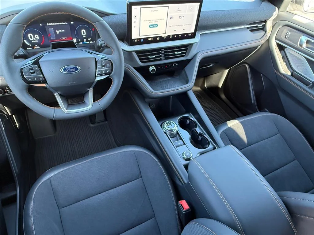 New 2027 Star White Metallic Tri-Coat Ford Tremor® image 7