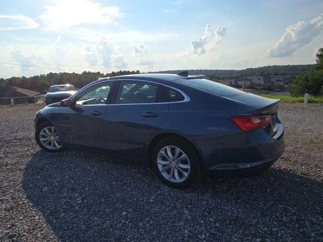 Used 2025 Lakeshore Blue Metallic Chevrolet LT image 4