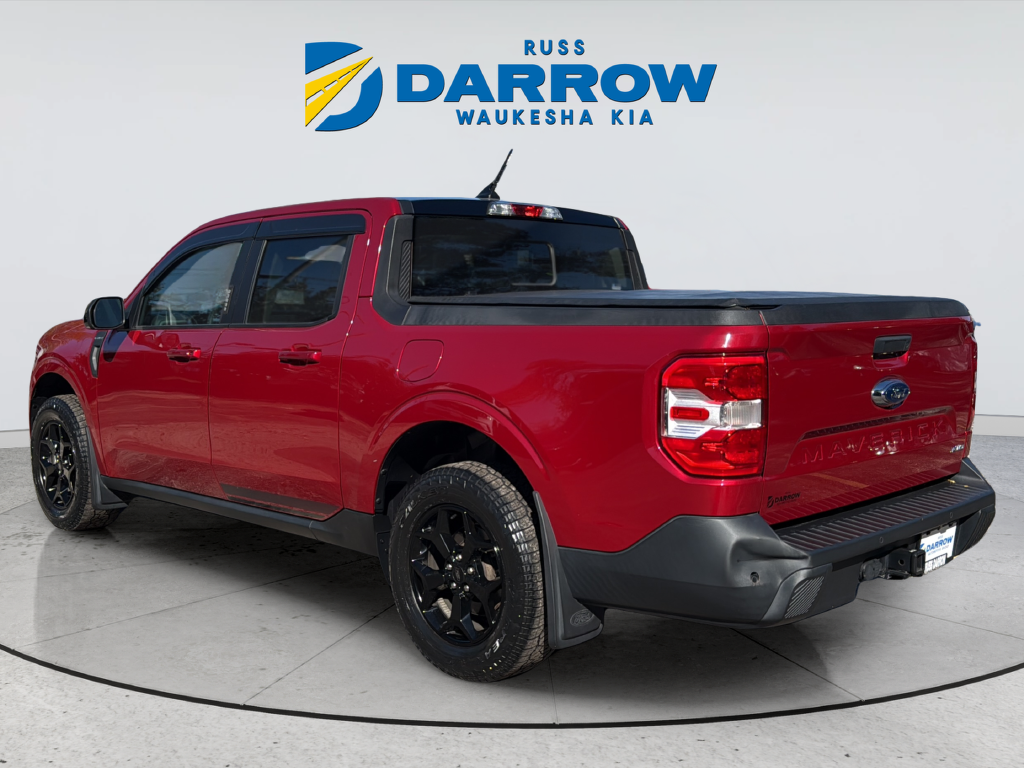 Used 2022 Red Ford Lariat image 3