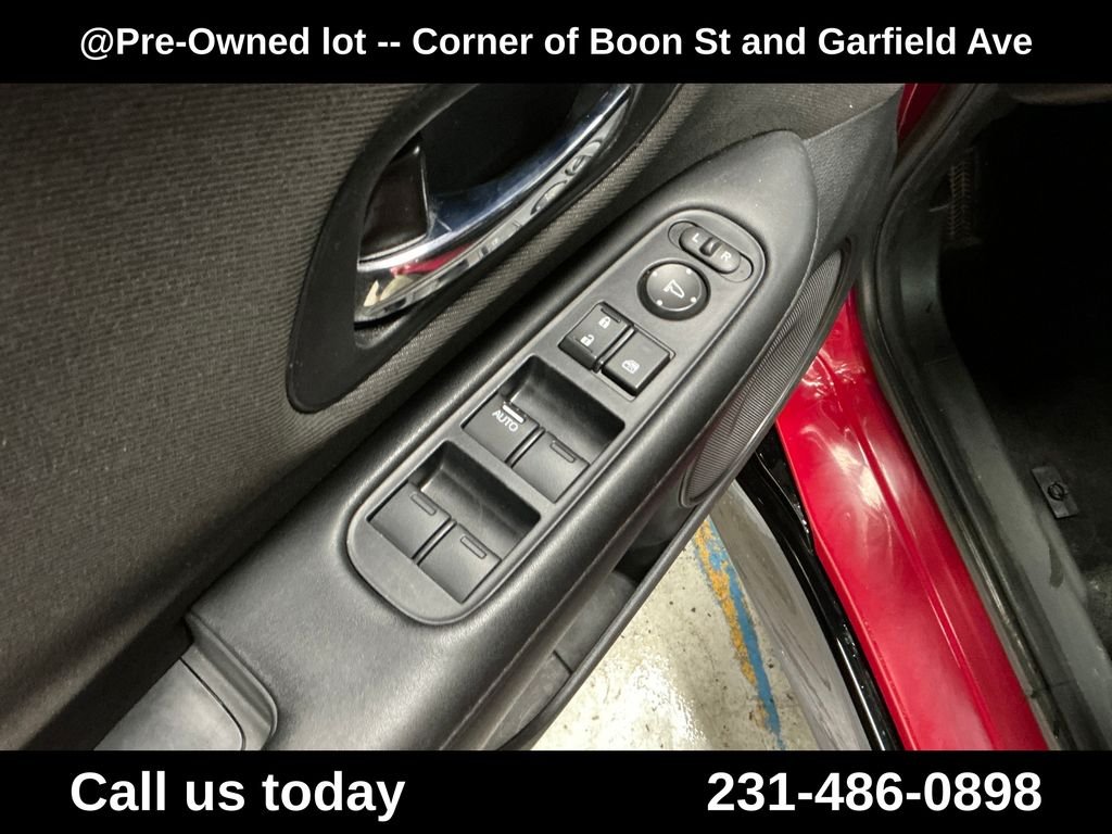 Used 2020  Honda Sport image 15