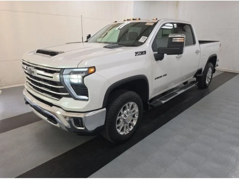 Used 2024 Iridescent Pearl Tricoat Chevrolet LTZ image 1