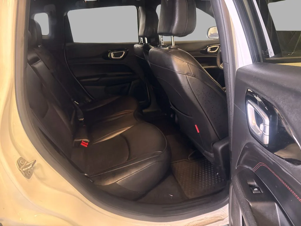 2025 Jeep Compass Trailhawk - Photo 9