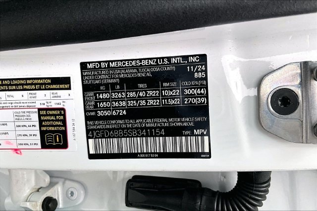 Certified Used 2025 White Mercedes-Benz GLE 53 AMG® image 4