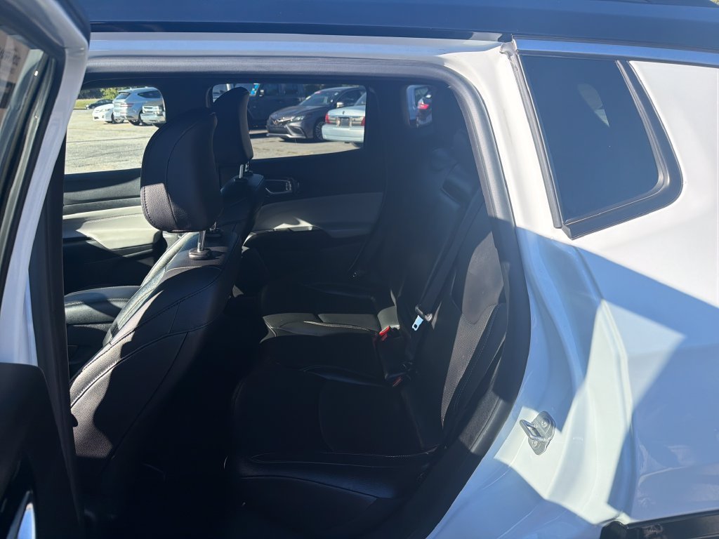 Used 2025 White Jeep Limited image 14