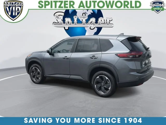 Used 2024 Gray Nissan SV image 7