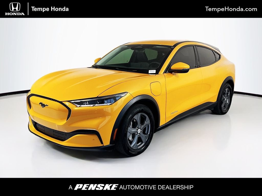 2022 Ford Mustang-Mach-e Select's photo