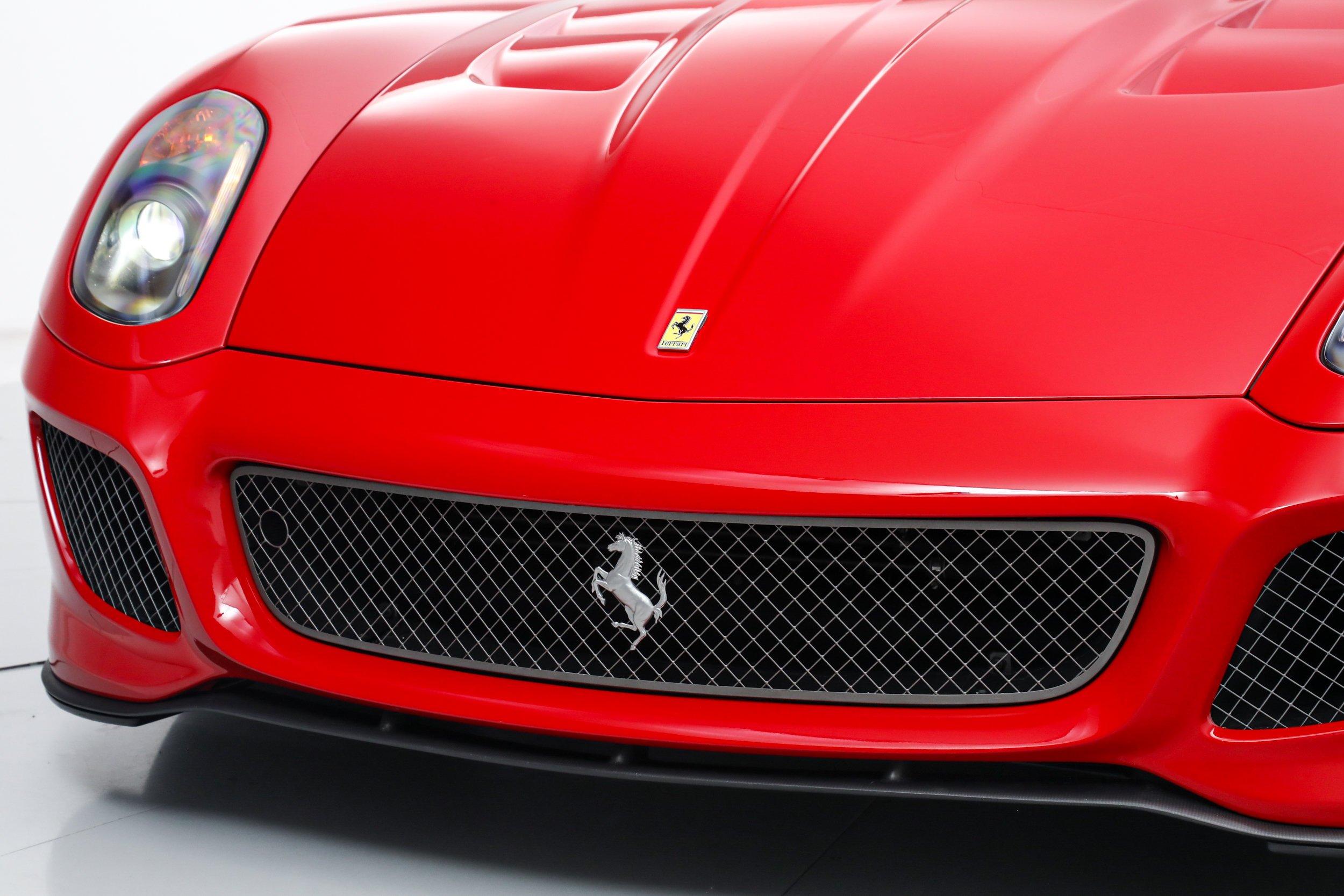 Used 2011 Red Ferrari  image 14