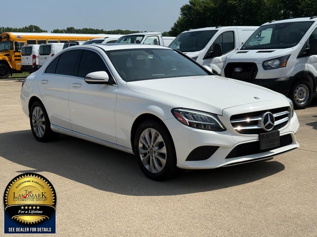 Used 2019 designo Diamond White Metallic Mercedes-Benz C 300 4MATIC® Sedan image 3