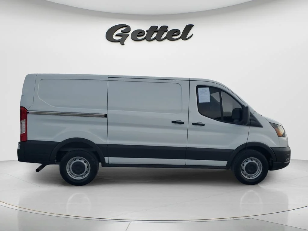 Used 2023 White Ford T150 LOW RF RWD image 4