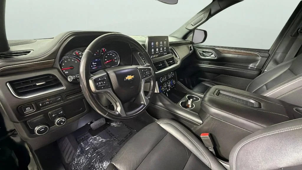 Used 2021 BLACK Chevrolet LT image 18