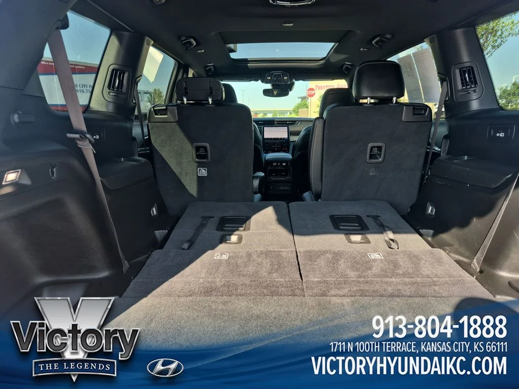 Used 2024 Red Jeep Limited image 23