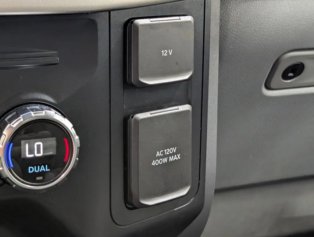 Certified Used 2021 Iconic Silver Metallic Ford XLT image 8