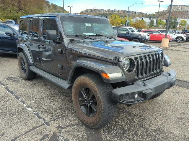 Used 2021 Gray Jeep Unlimited Sahara Altitude image 2