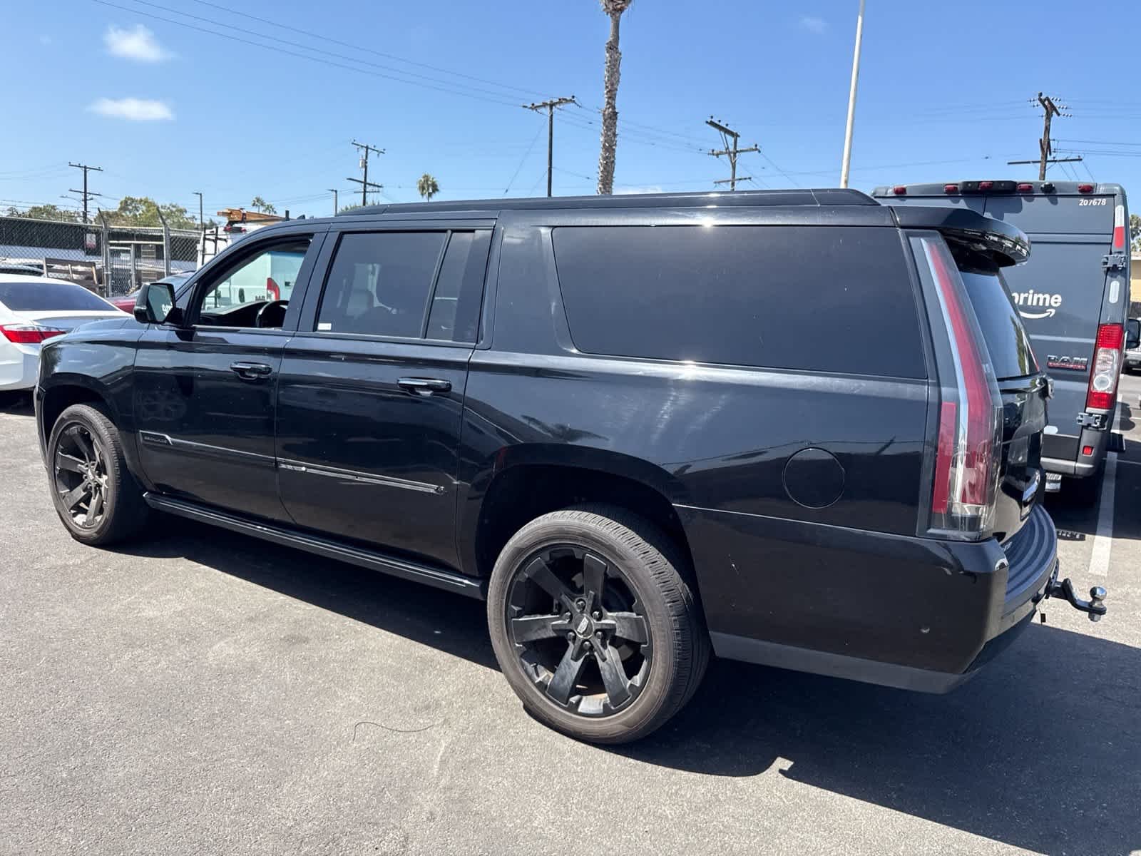 Used 2018 Black Raven Cadillac Premium Luxury image 19