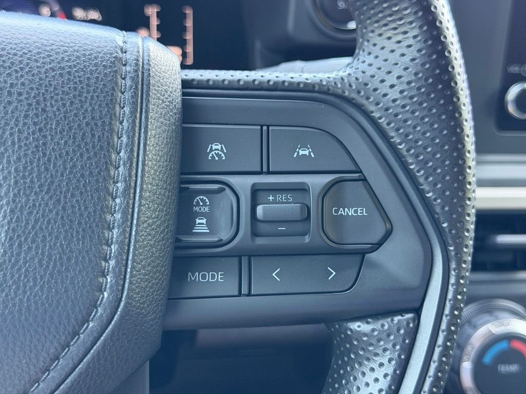 Certified Used 2025  Toyota SR image 32