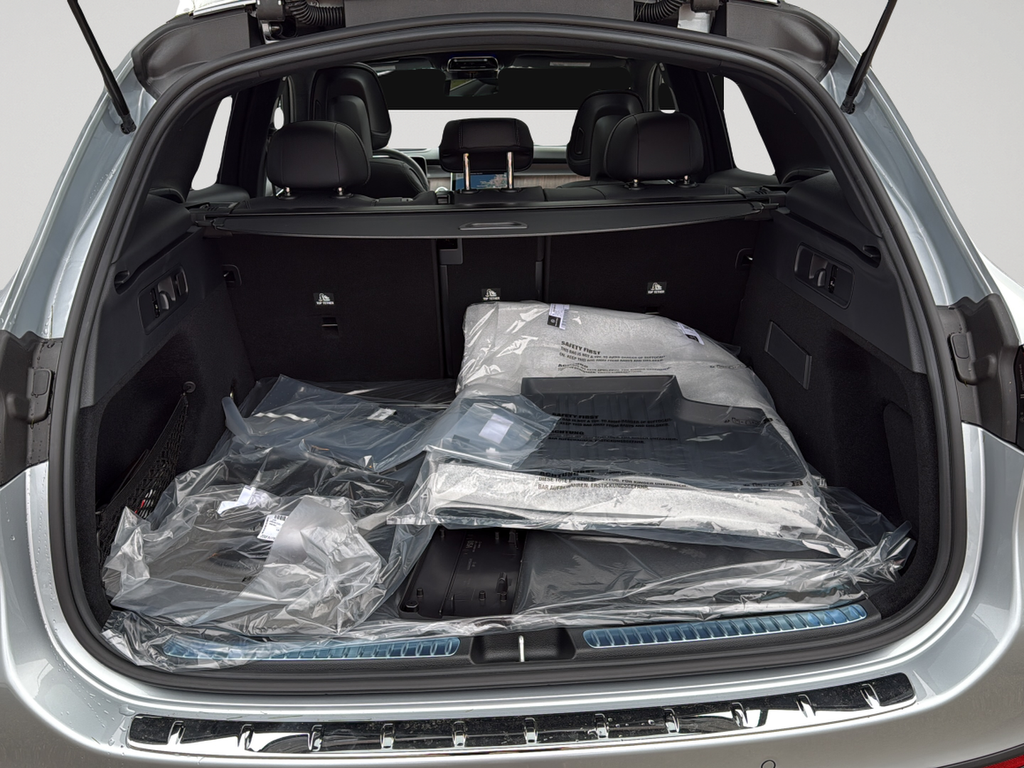 Used 2026 Silver Mercedes-Benz GLC 300 image 20
