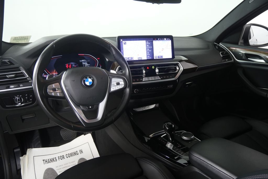 Used 2023 Black Sapphire Metallic BMW xDrive30i image 13