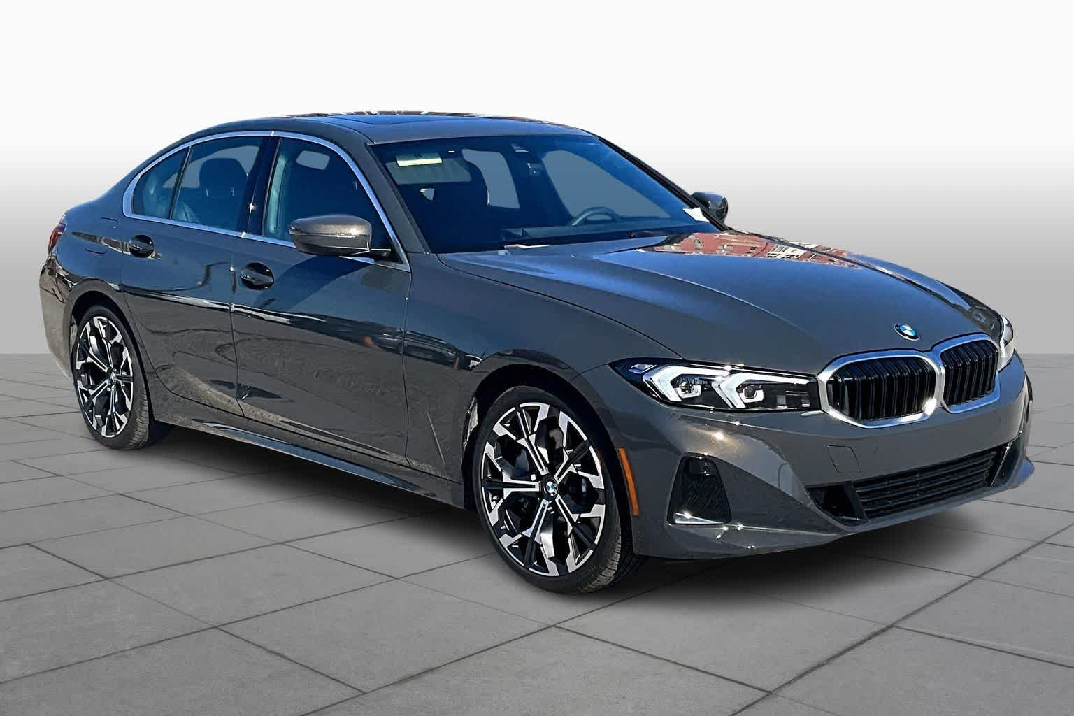 Used 2026 Dravit Grey Metallic BMW 330i NA image 2