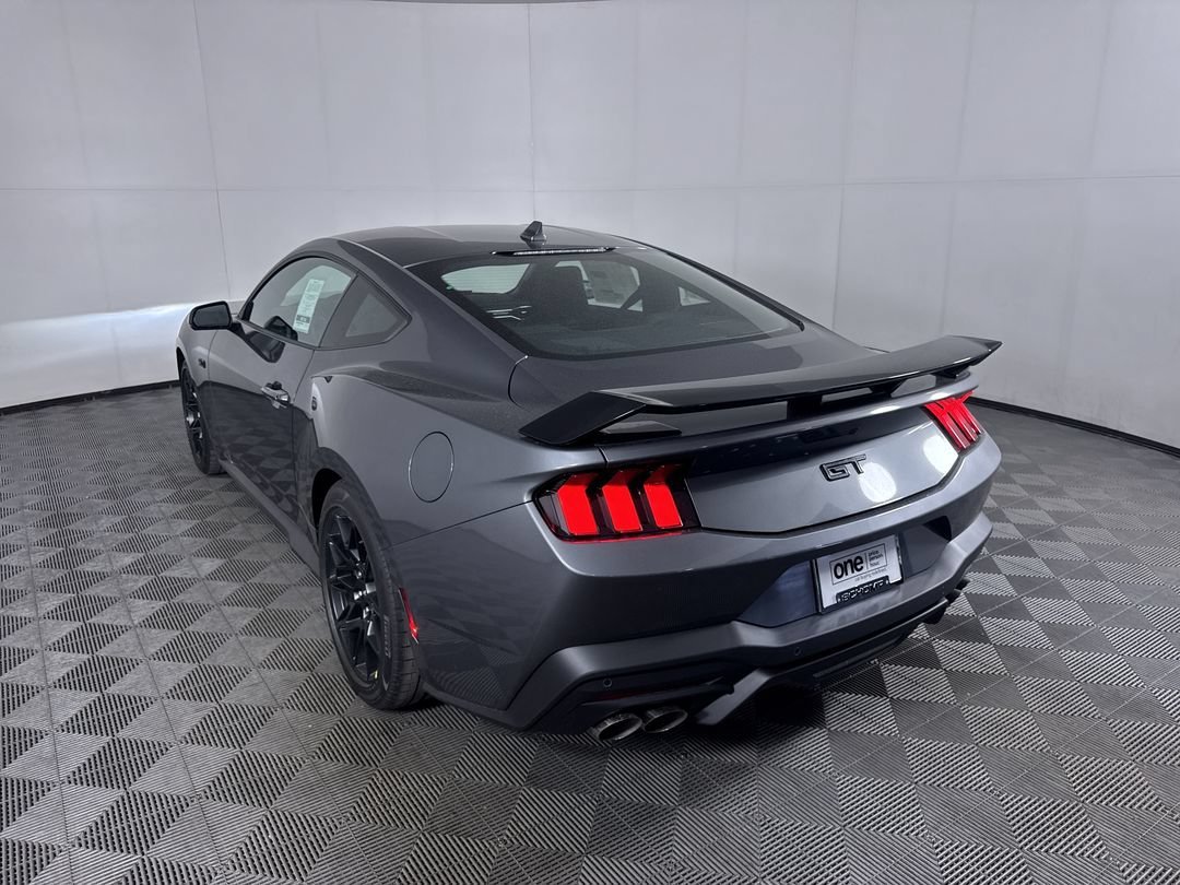 New 2026 Carbonized Gray Metallic Ford GT Premium image 24