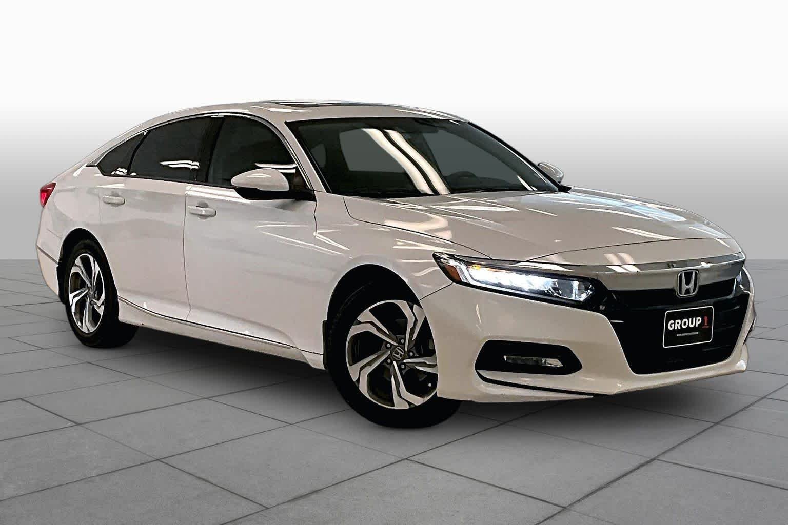 Used 2019 Platinum White Pearl Honda EX-L 1.5T image 2