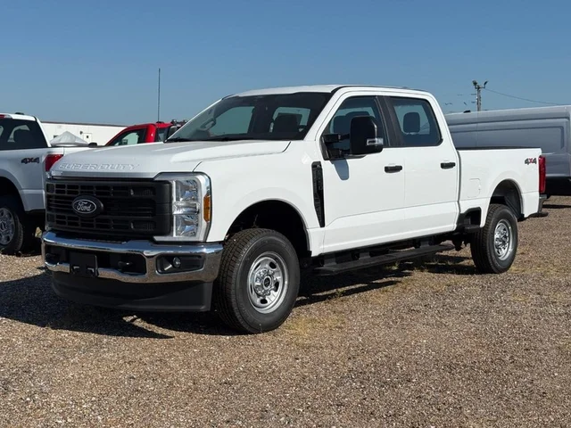 2027 Ford Super Duty F-250 SRW XL 4WD Crew Cab 6.75' Box