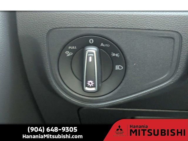 Used 2020 Gray Volkswagen 3.6L V6 SEL image 26