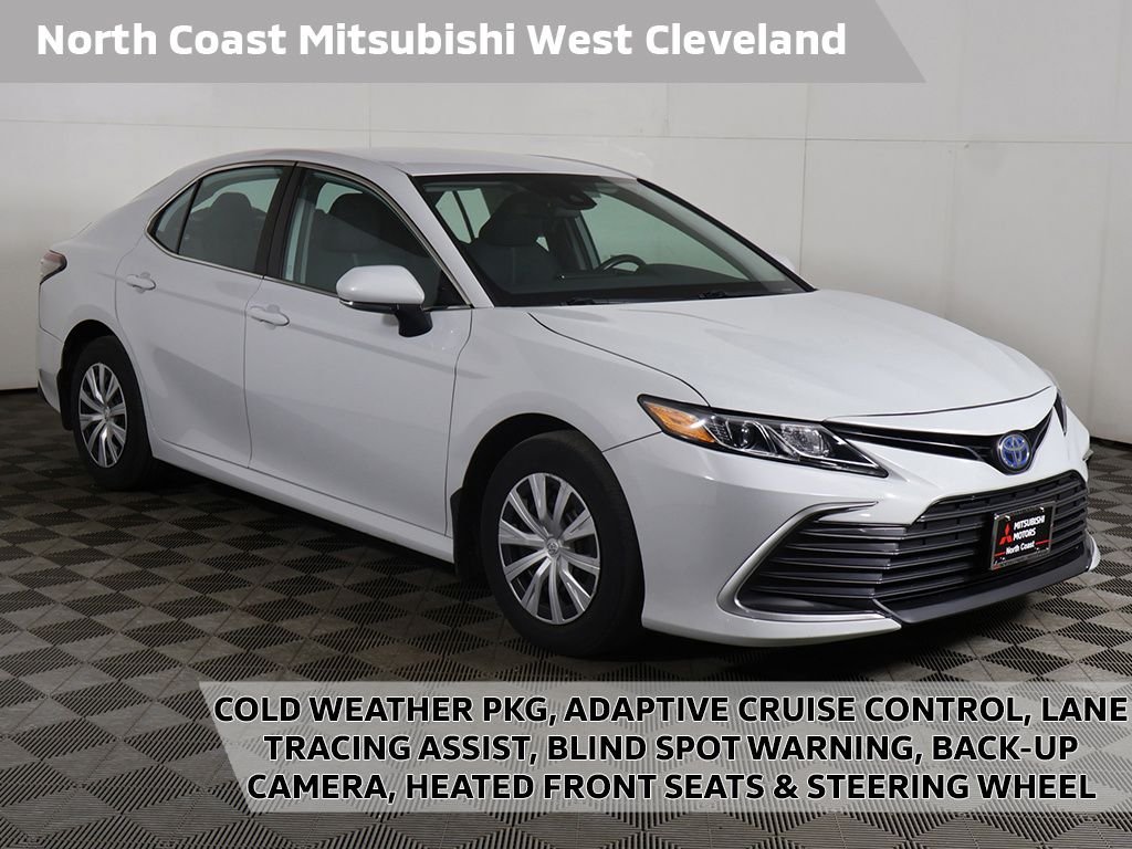 2022 Toyota Camry LE