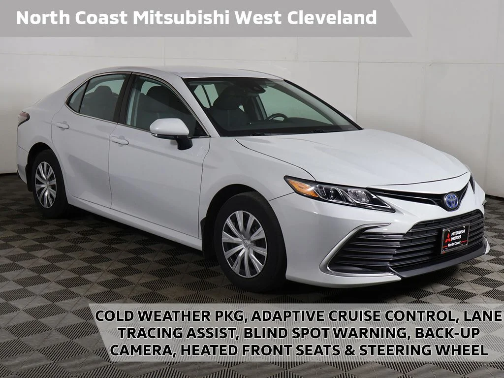 2022 Toyota Camry LE