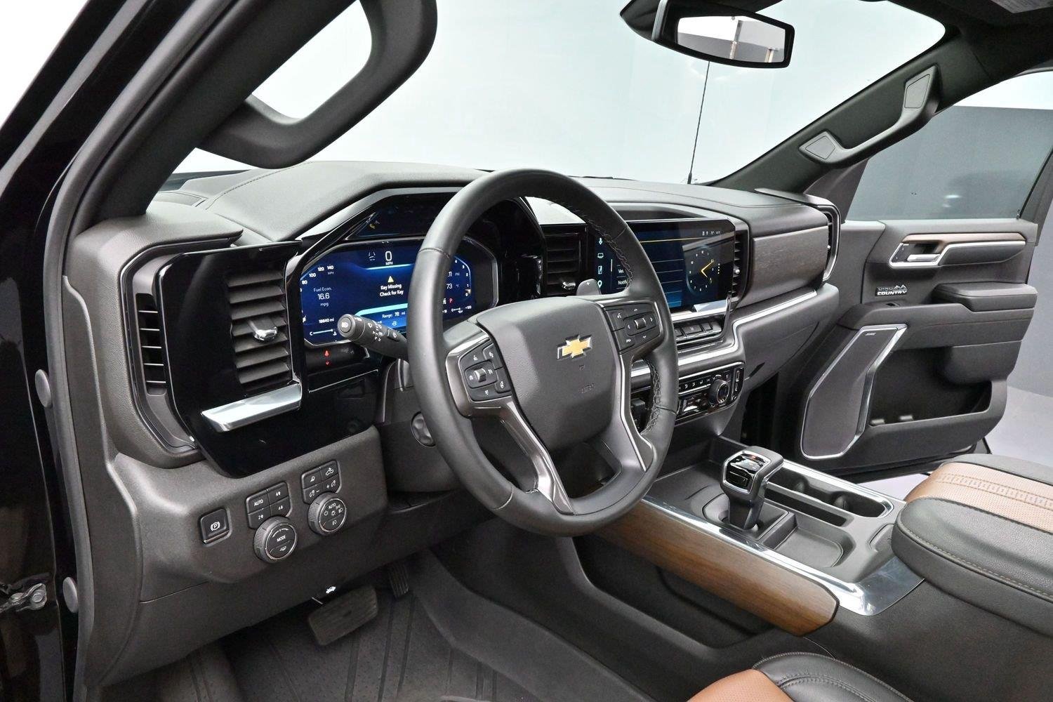 Used 2026 Black Chevrolet High Country image 14